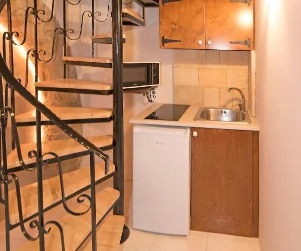 Athina House Tatil Evi *